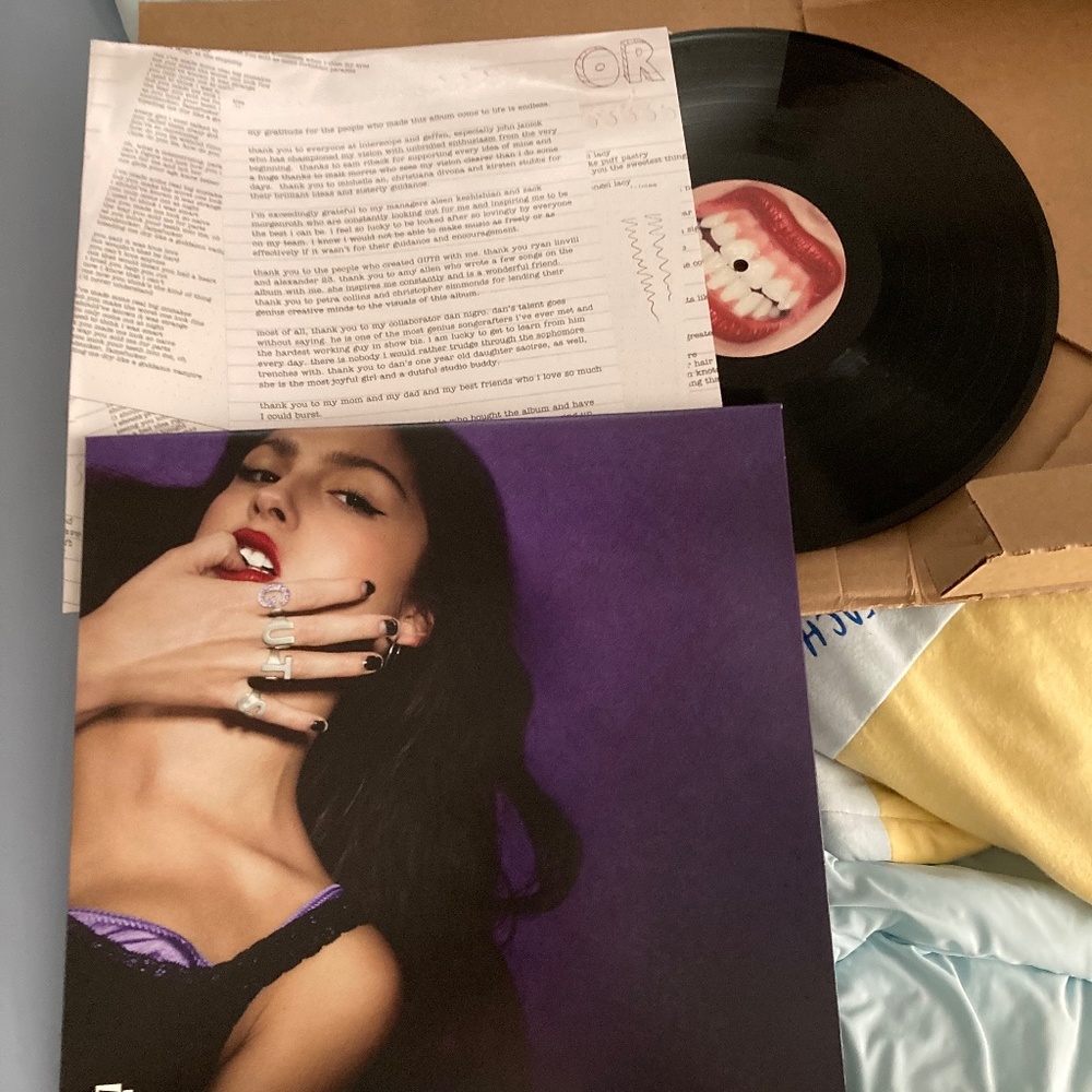 Guts Standard Black Vinyl